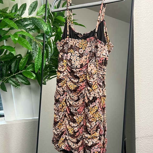 Ultra Flirt Floral Ruched Mini Dress - Picture 4 of 6